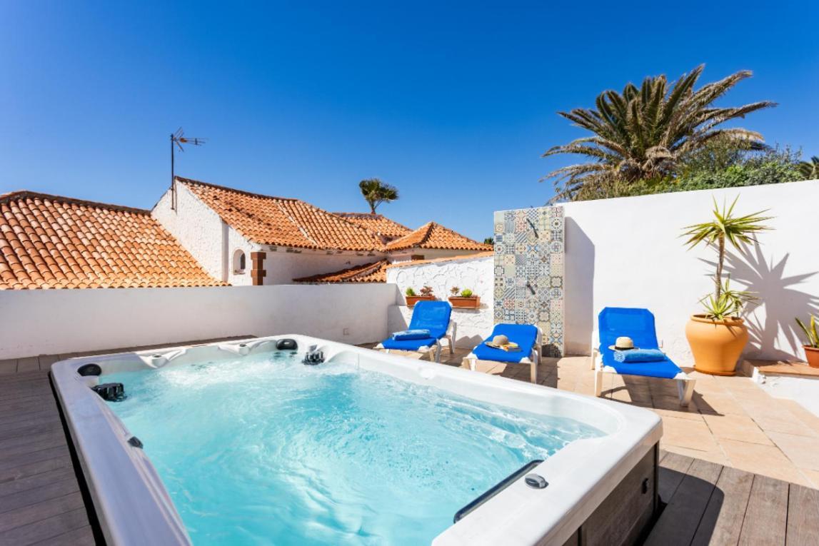 Casa Naranja - Heated Pool - Bbq - Terrace - Free Wifi - Child & Pet-Friendly - 3 Bedrooms - 6 People Poris de Abona Esterno foto