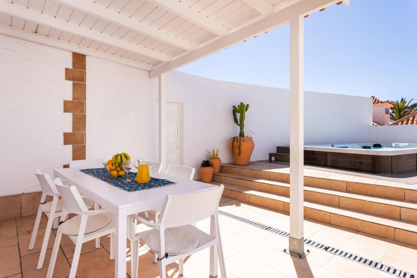 Casa Naranja - Heated Pool - Bbq - Terrace - Free Wifi - Child & Pet-Friendly - 3 Bedrooms - 6 People Poris de Abona Esterno foto